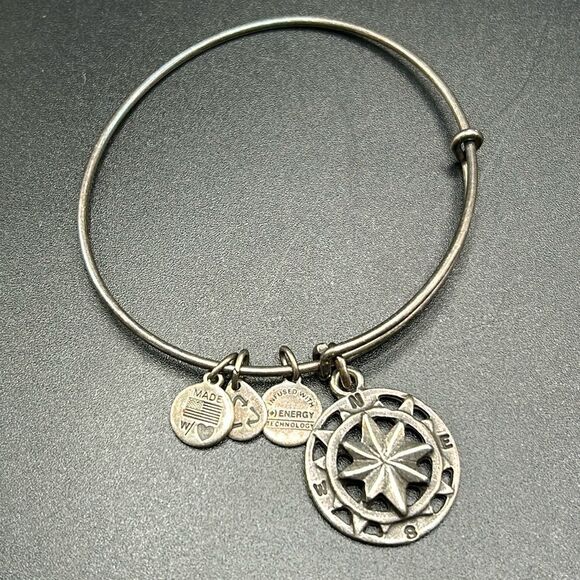 Alex And Ani Rafaelian Silver Compass Bangle Charm Adjustable Bracelet - Picture 1 of 3